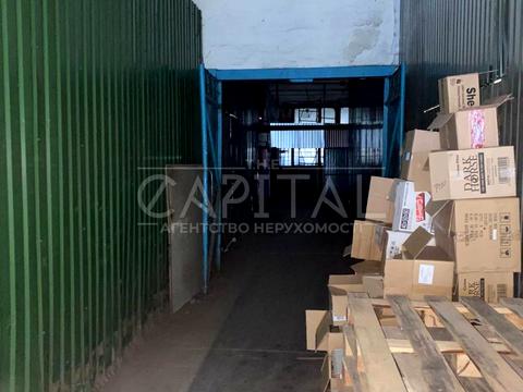 комерційна за адресою Саперно-Слобідська вул., 25