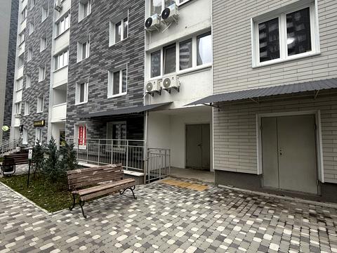 комерційна за адресою Коноплянська вул., 22-А