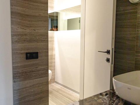 комерційна за адресою Панаса Мирного вул., 8