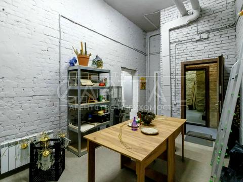 комерційна за адресою Політехнічний пров., 4