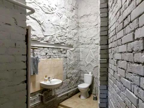 комерційна за адресою Політехнічний пров., 4