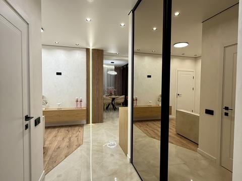 квартира по адресу Радісна, 6