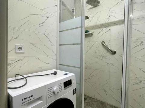 квартира за адресою Дмитра Луценка вул. (Крейсера "Аврора"), 15-А