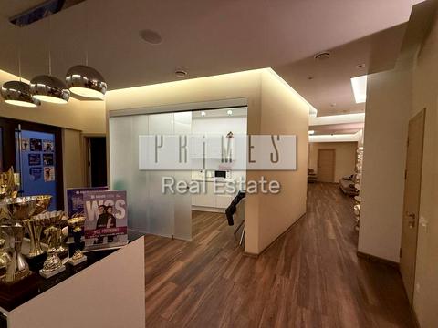 комерційна за адресою Київ, Євгена Коновальця вул. (Щорса), 36-Д