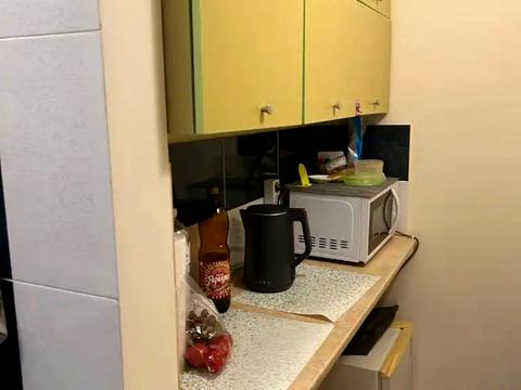 комерційна за адресою Воскресенська вул. (Леніна), 4