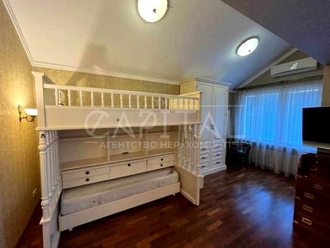 дом по адресу Золотые Ворота ул., 60