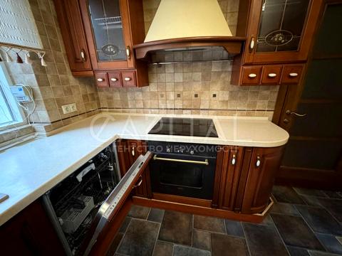 дом по адресу Золотые Ворота ул., 60