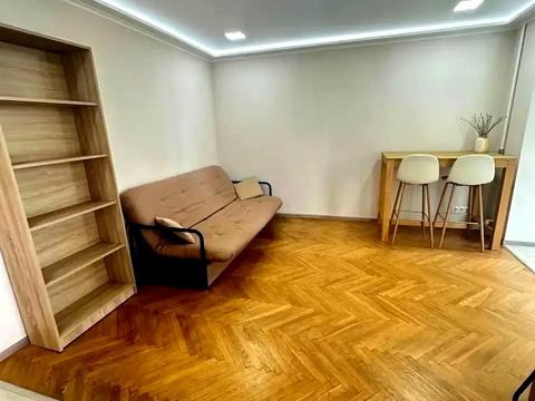 квартира за адресою Кловський узвіз (Кловський), 20