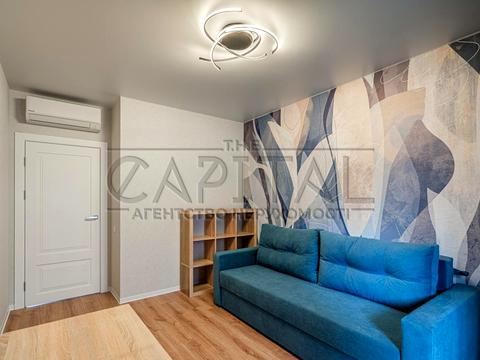 квартира за адресою Кирилівська вул. (Фрунзе), 37