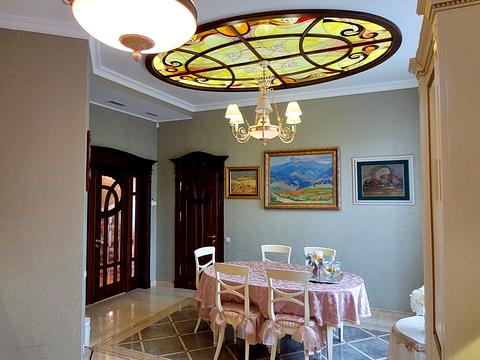 будинок за адресою Любомира Романківа вул. (Червона)