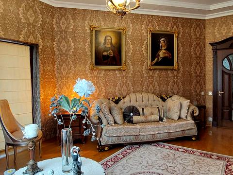 будинок за адресою Любомира Романківа вул. (Червона)