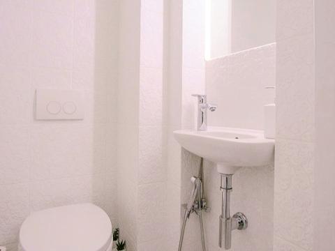 коммерческая по адресу Банковая ул., 19/11