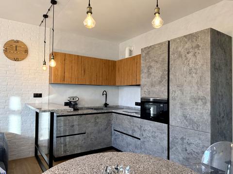 комерційна за адресою Джона Маккейна вул. (Івана Кудрі), 3-А