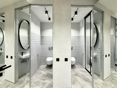 комерційна за адресою Джона Маккейна вул. (Івана Кудрі), 3-А