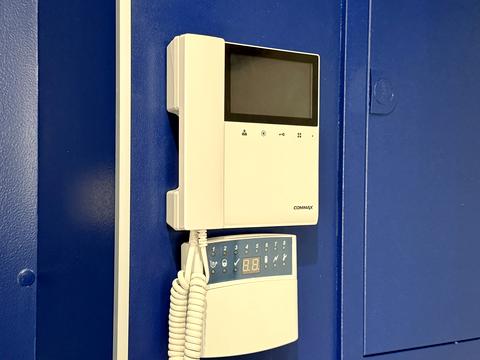 комерційна за адресою Джона Маккейна вул. (Івана Кудрі), 3-А