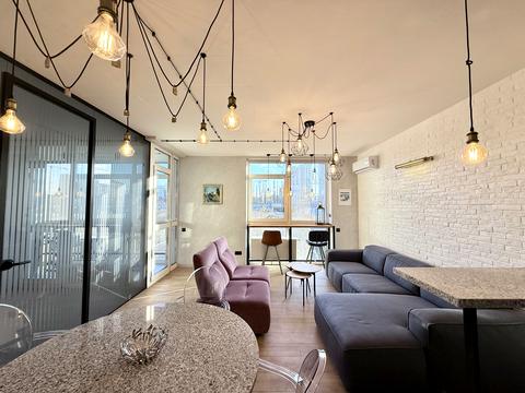 комерційна за адресою Джона Маккейна вул. (Івана Кудрі), 3-А