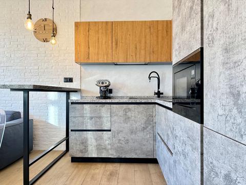 комерційна за адресою Джона Маккейна вул. (Івана Кудрі), 3-А