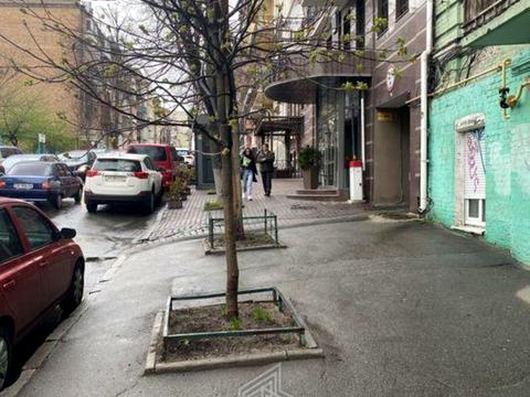 квартира за адресою Гоголівська вул., 6-А