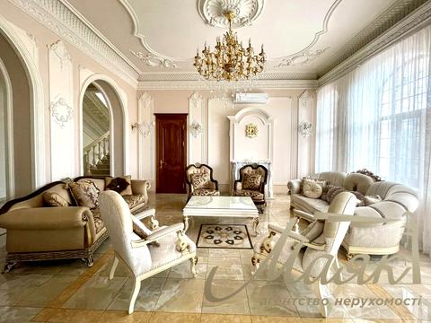 дом по адресу Сергея Колоса ул. (Ленина)