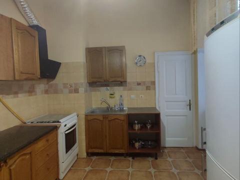 квартира по адресу Пекарская ул., 1