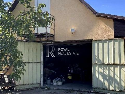 дом по адресу Молодіжна, 1