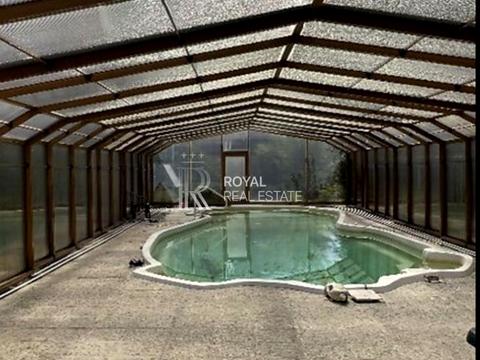 дом по адресу Молодіжна, 1