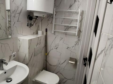 квартира за адресою Ревуцького вул., 40-Б