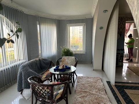 будинок за адресою Центральна вул.