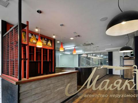 комерційна за адресою Саксаганського вул., 120