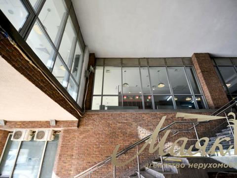 комерційна за адресою Саксаганського вул., 120