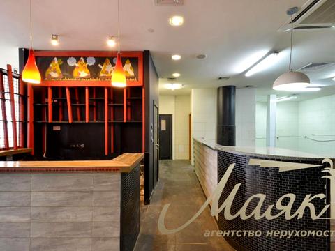 комерційна за адресою Саксаганського вул., 120