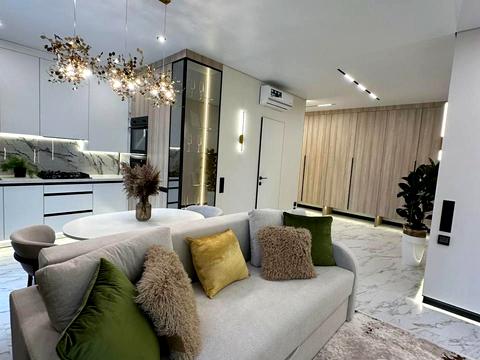 квартира за адресою 24 Серпня вул., 32