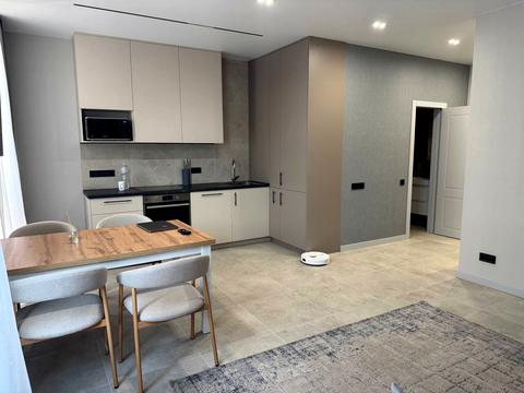 квартира за адресою Дмитра Луценка вул., 2-Г