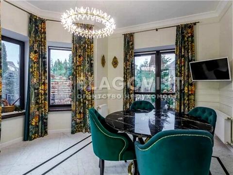 будинок за адресою Вереснева вул., 1