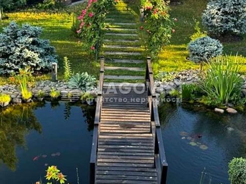 будинок за адресою Вереснева вул., 1