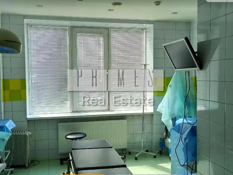 комерційна за адресою Почайнинська вул., 70