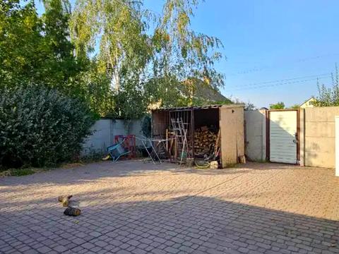 дом по адресу вул. Геологів, 21