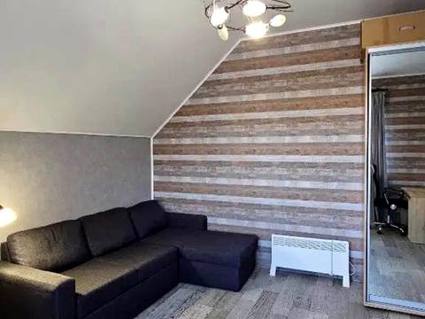 дом по адресу вул. Геологів, 21