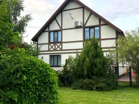 дом по адресу вул. Геологів, 21