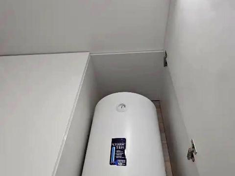 дом по адресу вул. Геологів, 21