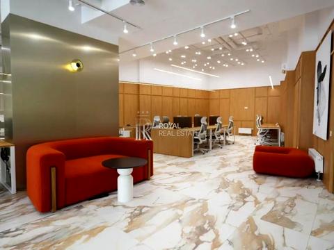 комерційна за адресою Буслівська вул., 12