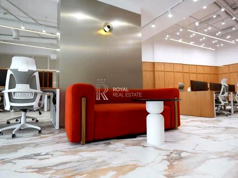 комерційна за адресою Буслівська вул., 12