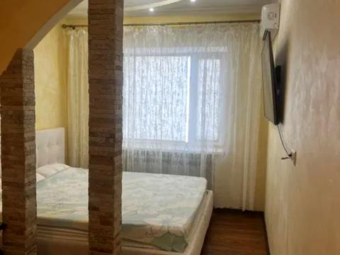 квартира за адресою Зоряний бульв., 1-Д