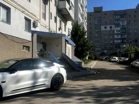 квартира за адресою Зоряний бульв., 1-Д