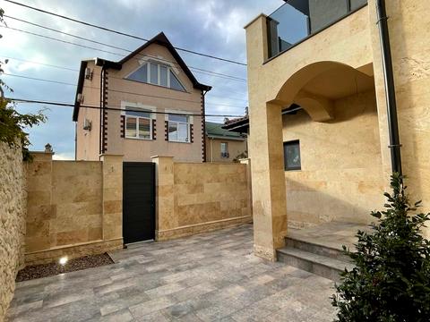 будинок за адресою Рівності пров.