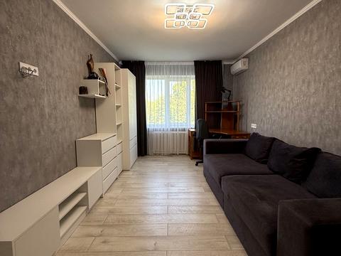 квартира за адресою Академіка Корольова вул., 86