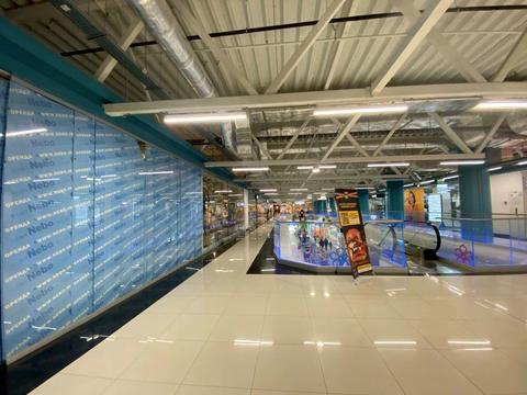 комерційна за адресою Балукова вул., 1б