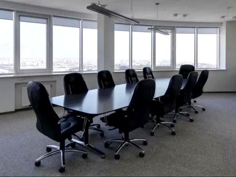 комерційна за адресою Лесі Українки бульв., 23