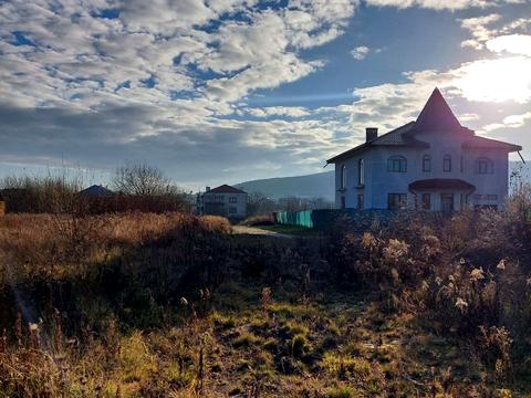 ділянка за адресою с. Лисиничі, Нова