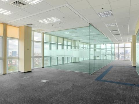 комерційна за адресою Миколи Амосова вул., 12